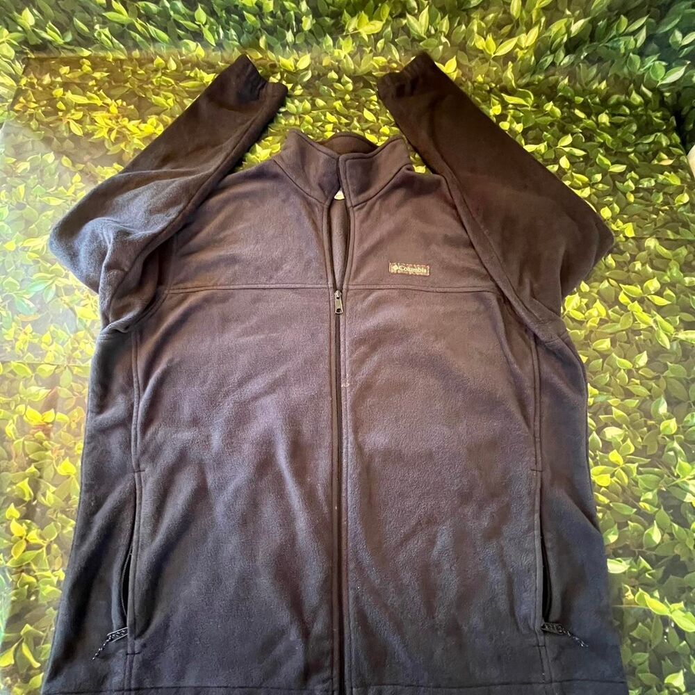 Columbia-sportswear Men's Navy and Black Jacket